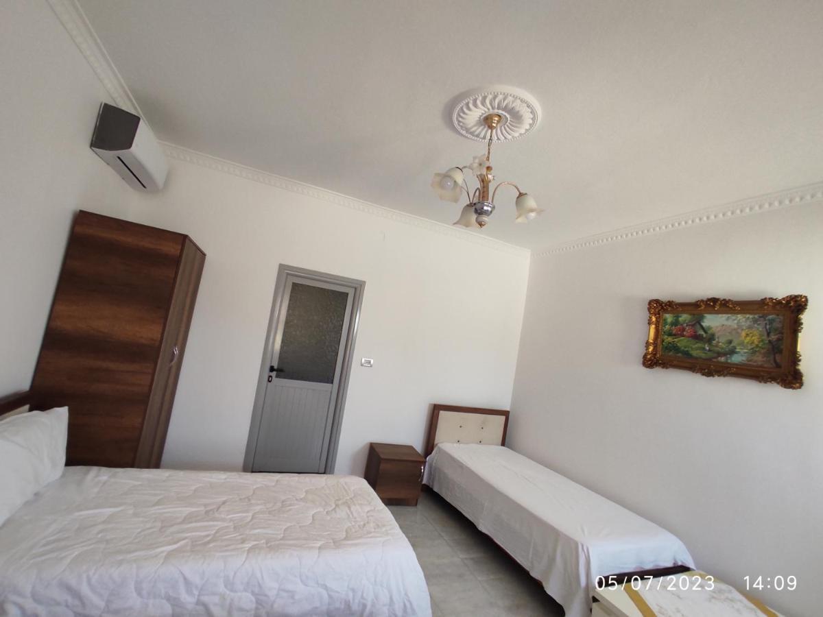 Guest House Pashollari 베라트 외부 사진